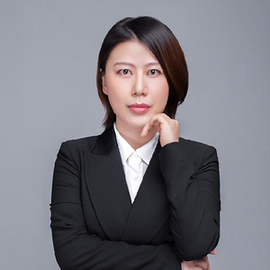 覃敏/合伙人律师